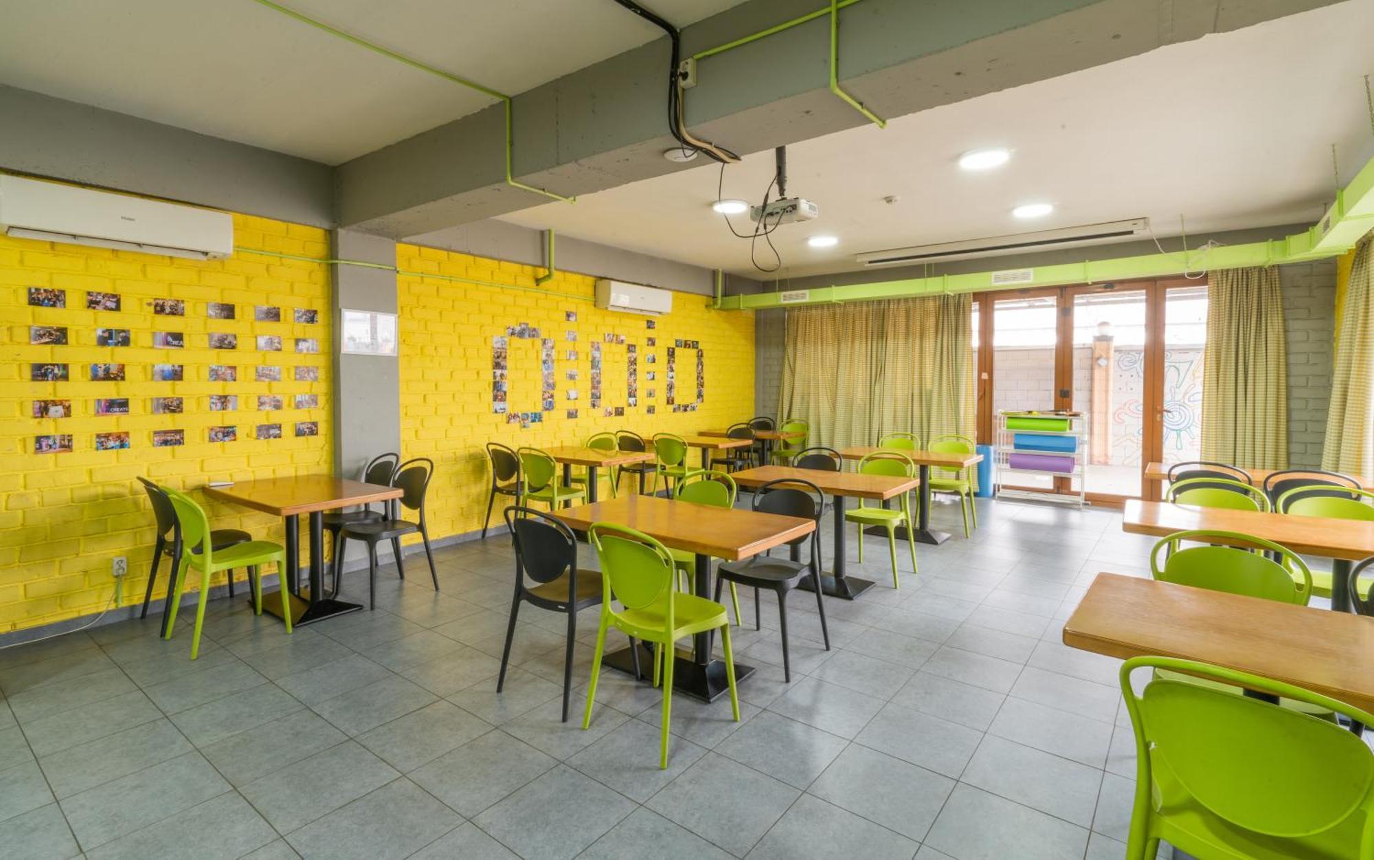 Ololofreelander Hostel&Coworking Bishkek Luaran gambar
