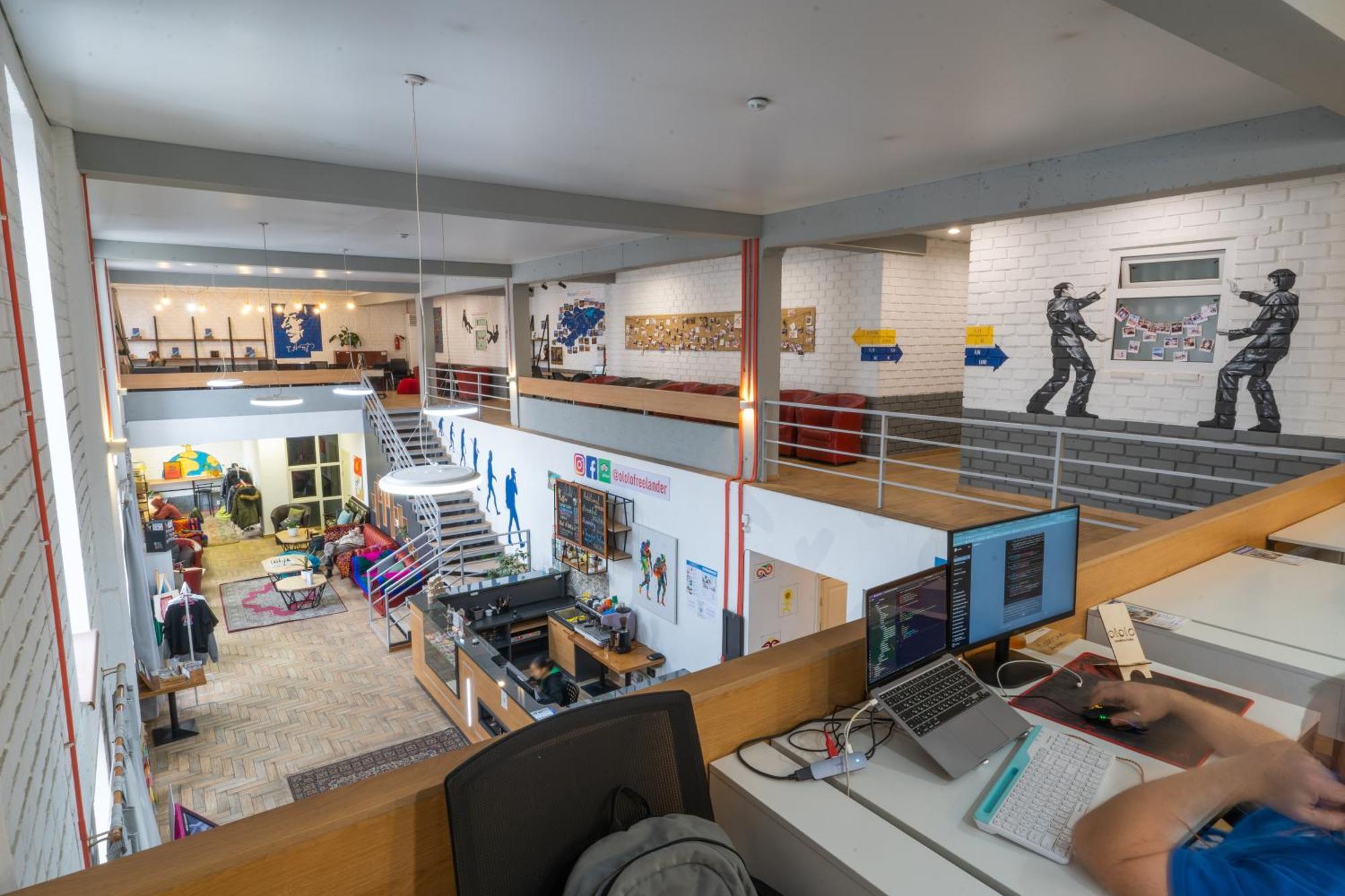 Ololofreelander Hostel&Coworking Bishkek Luaran gambar