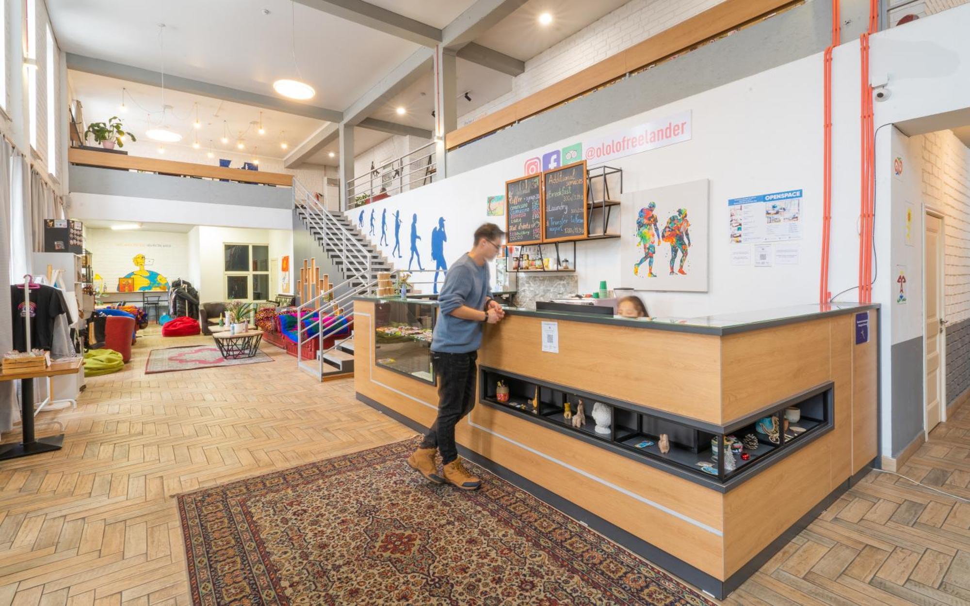 Ololofreelander Hostel&Coworking Bishkek Luaran gambar