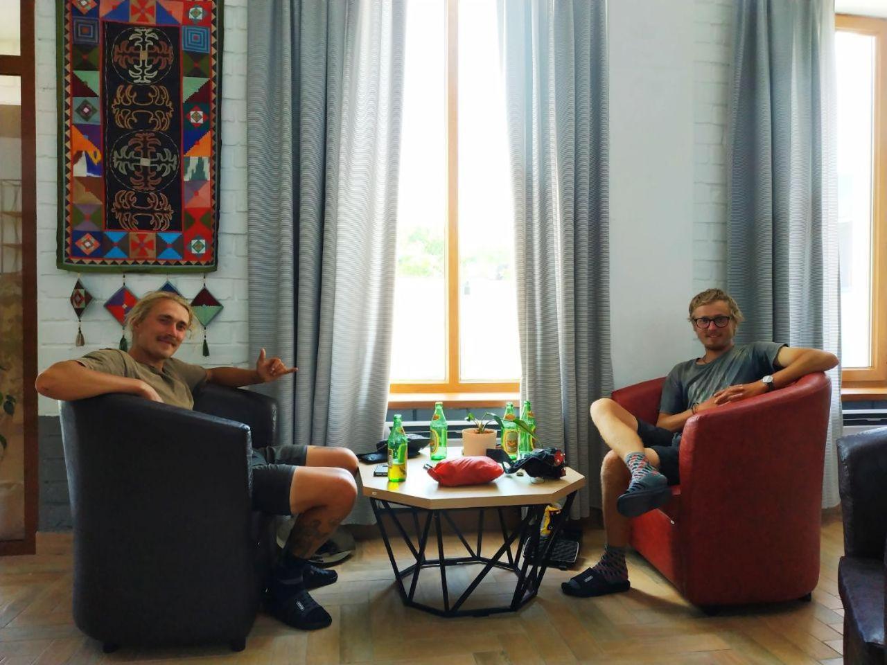 Ololofreelander Hostel&Coworking Bishkek Luaran gambar