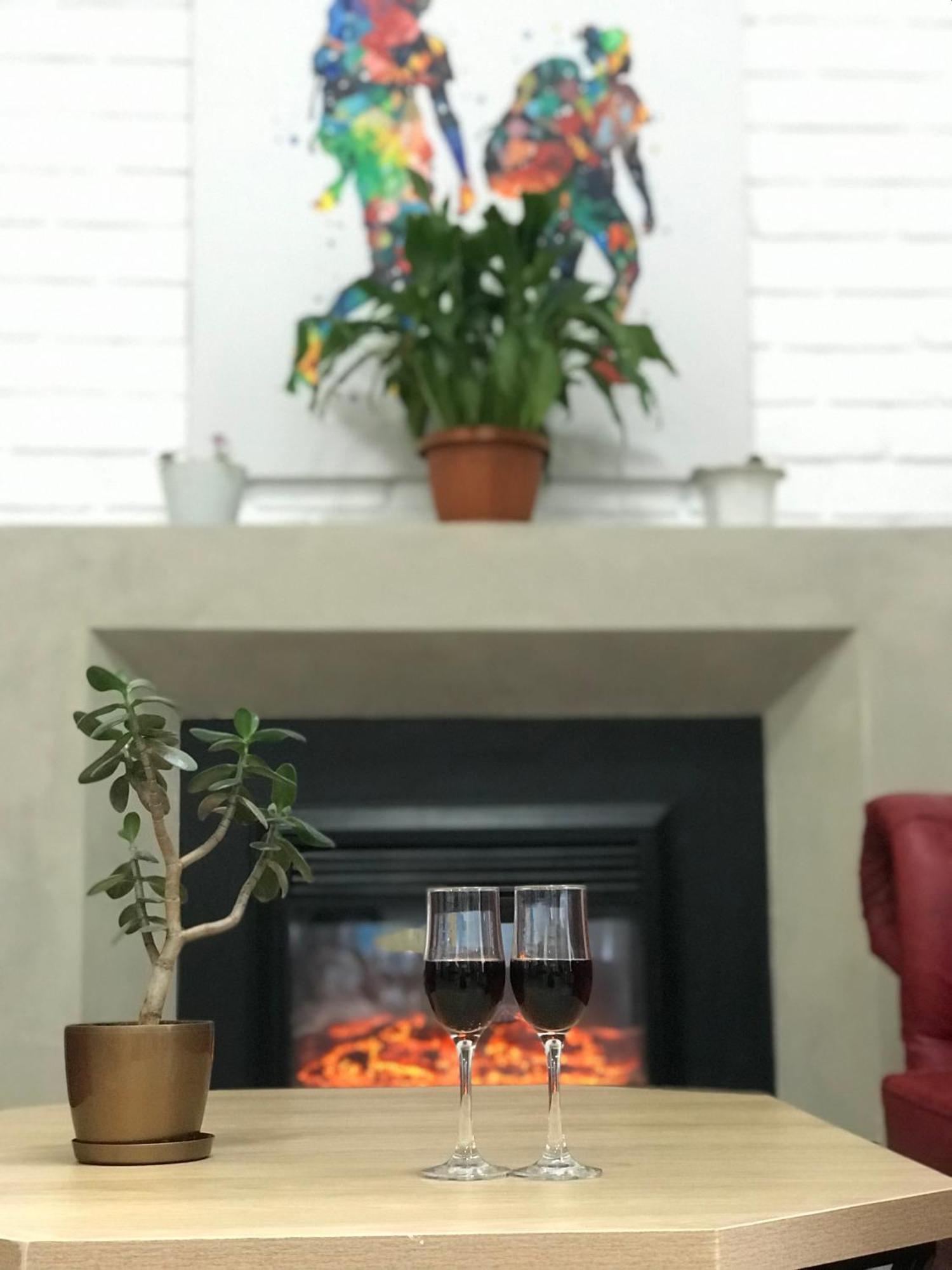 Ololofreelander Hostel&Coworking Bishkek Luaran gambar