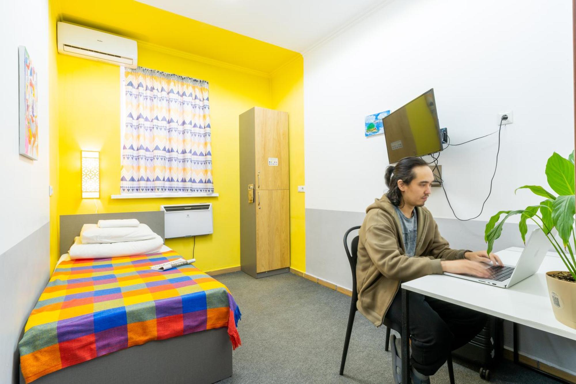 Ololofreelander Hostel&Coworking Bishkek Luaran gambar